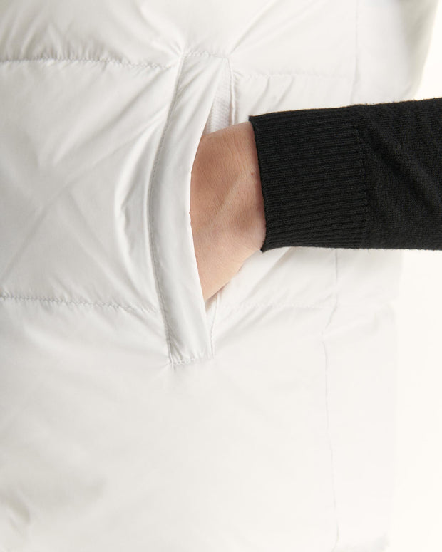 Doudoune avec des cristaux Swarovski®️ sans manches réversible Grand Froid Blanc Daria